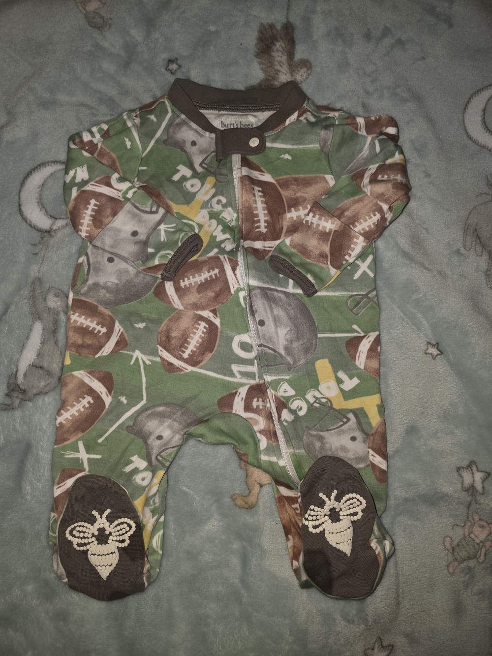 🏈 Burt's Bees Baby Green Football Footed One-Piece 0-3 months